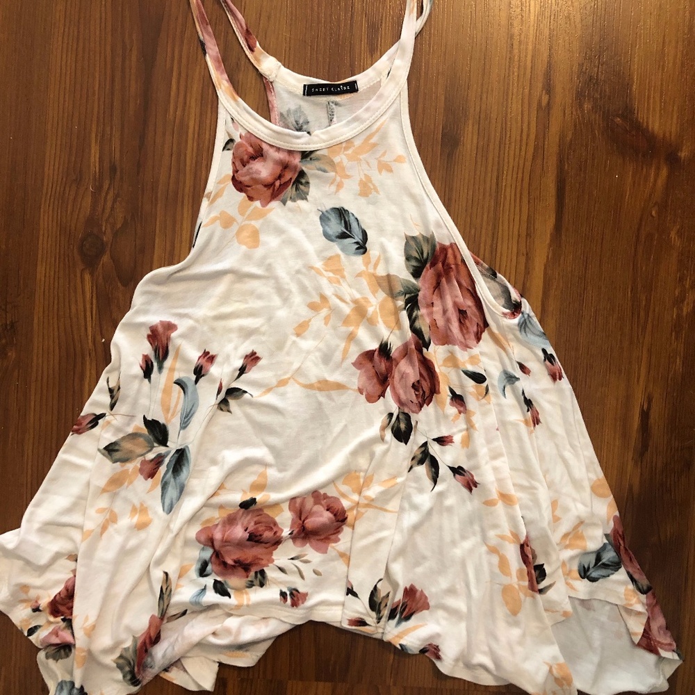 floral flowy tank top